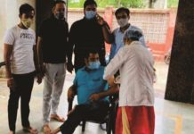 रायपुर में दिव्यांग जनों का हुआ वैक्सीनेशन, बोले-लोग जागरूक हो रहे हैं