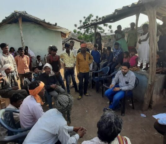 एसडीएम राहुल सिलाडिया ने बिजावर जनसभा का किया आयोजन, राजस्व संबधी प्रकरण ग्राम में ही निराकृत होंगे