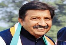 पत्रकार से उप मुख्यमंत्री पद तक पहुंचे अग्निहोत्री