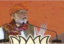 गुजरात में पीएम मोदी ने कहा… खड़गे को मेरी तुलना रावण से करना सिखाया गया