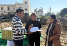 विधानसभा अध्यक्ष ने सैटेलाइट हॉस्पिटल के निर्माण कार्य का किया निरीक्षण।