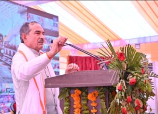 राजस्थान के प्रदेश अध्यक्ष मदन जी राठौड़ ने माननीय प्रधानमंत्री नरेंद्र मोदी जी माननीय रेल मंत्री अश्विनी जी वैष्णव हार्दिक आभार प्रकट किया।
