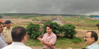 संवेदनशील प्रशासन की मिसाल बने कलेक्टर मृणाल मीणा, विस्थापित ग्रामीणों की समस्याओं को सुनकर दिए त्वरित समाधान के निर्देश।